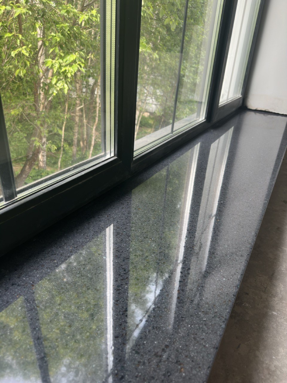 Подоконники